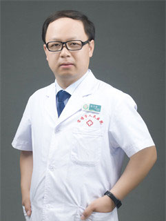 陈万林