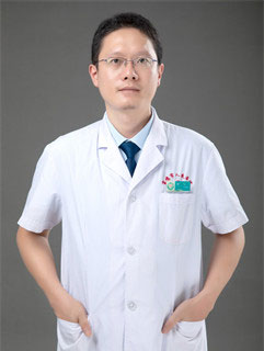 李飞